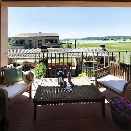 Holiday home Home Deco Parlava House Costa Brava